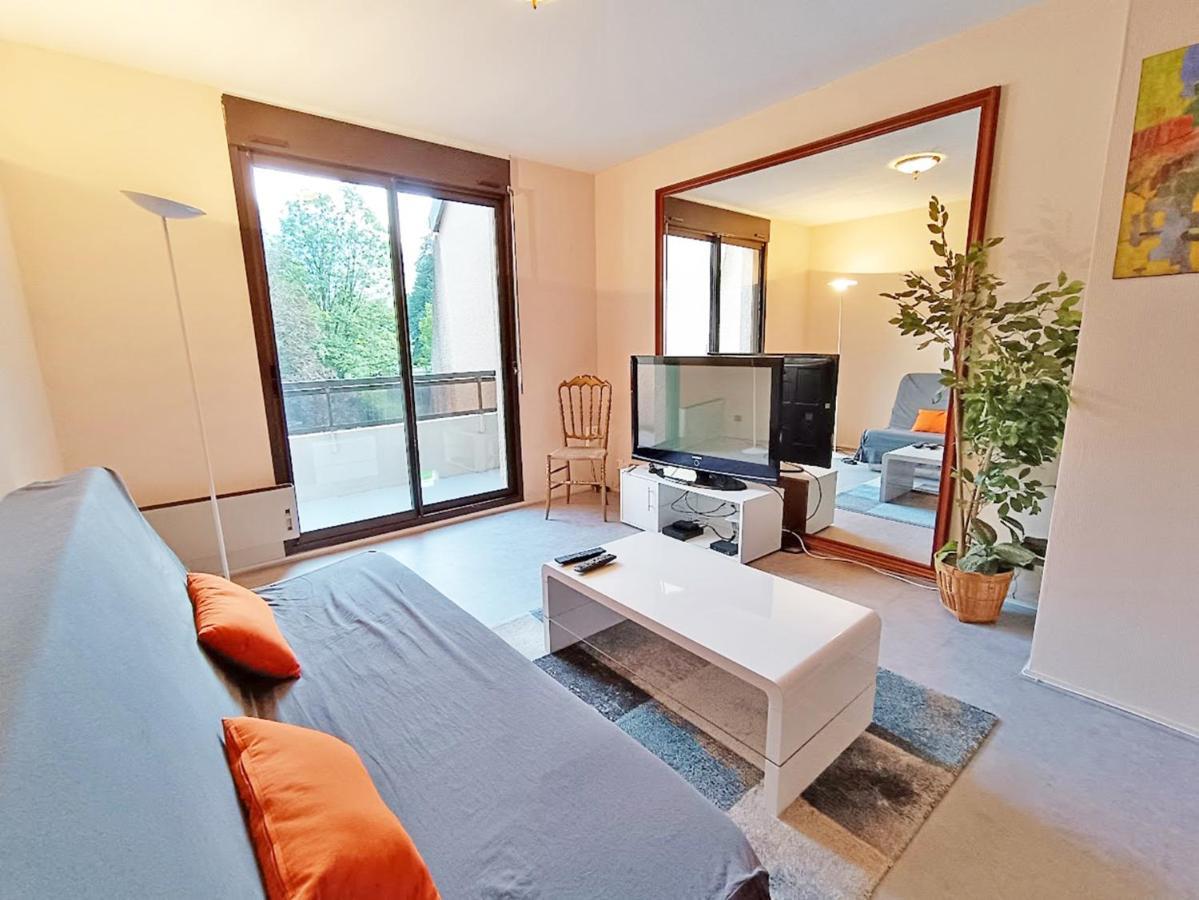 Frolise, T2, Centre, Wifi, Parking Couvert Gratuit, 4 Personnes Bagnères-de-Luchon Exterior foto